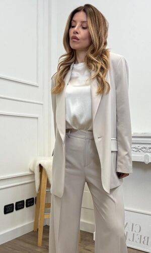 HaveOne Blazer Over Roccia